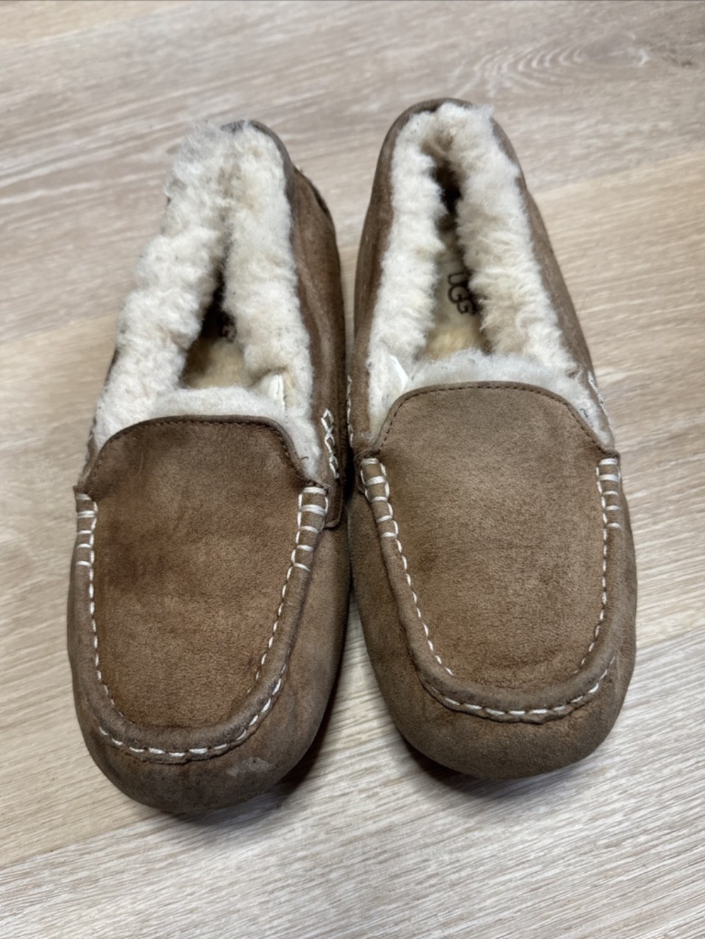 UGG Ansley Women's Suede Loafer Slippers | Chestnut | Size 8